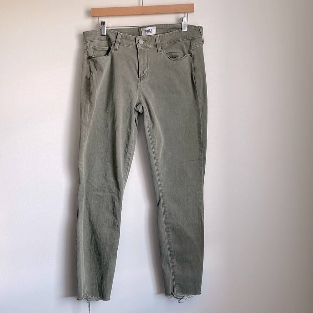 44. Paige Verdugo Ankle Jeans 16.5”x9.5”x28”